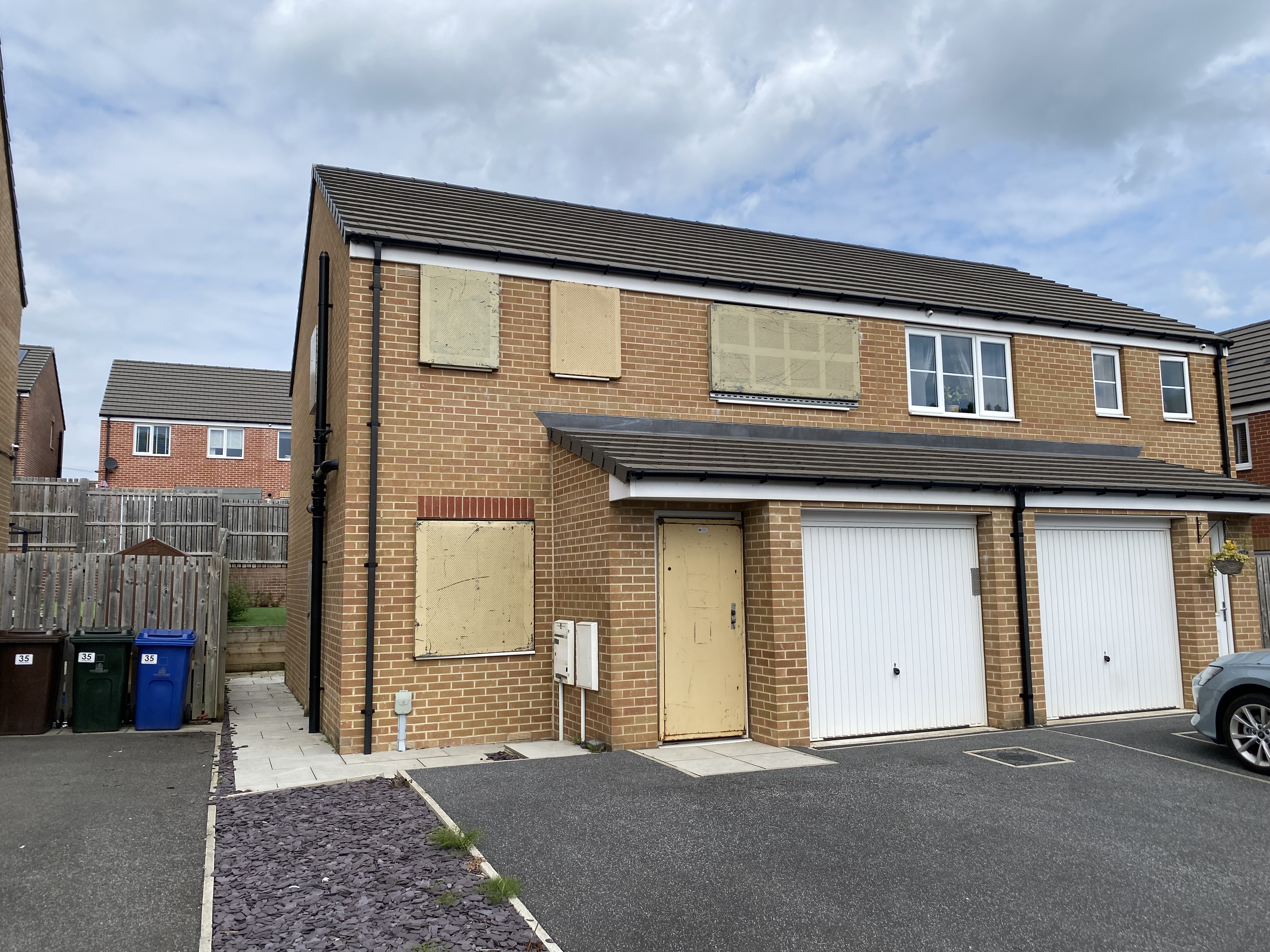 37 Lundhill Drive, Wombwell - Three Bedroomed Modern Semi-Detached House image 3
